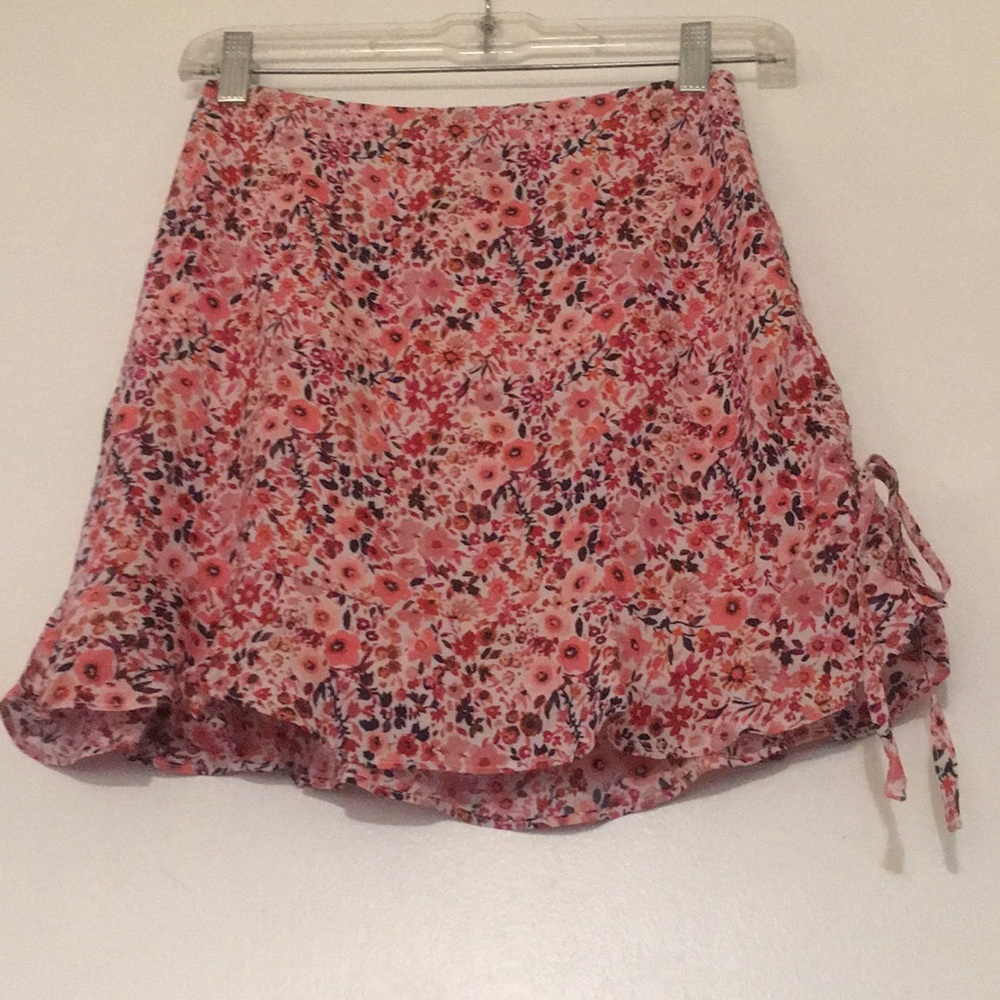 Floral skirt womens size 6 Pre-owned
